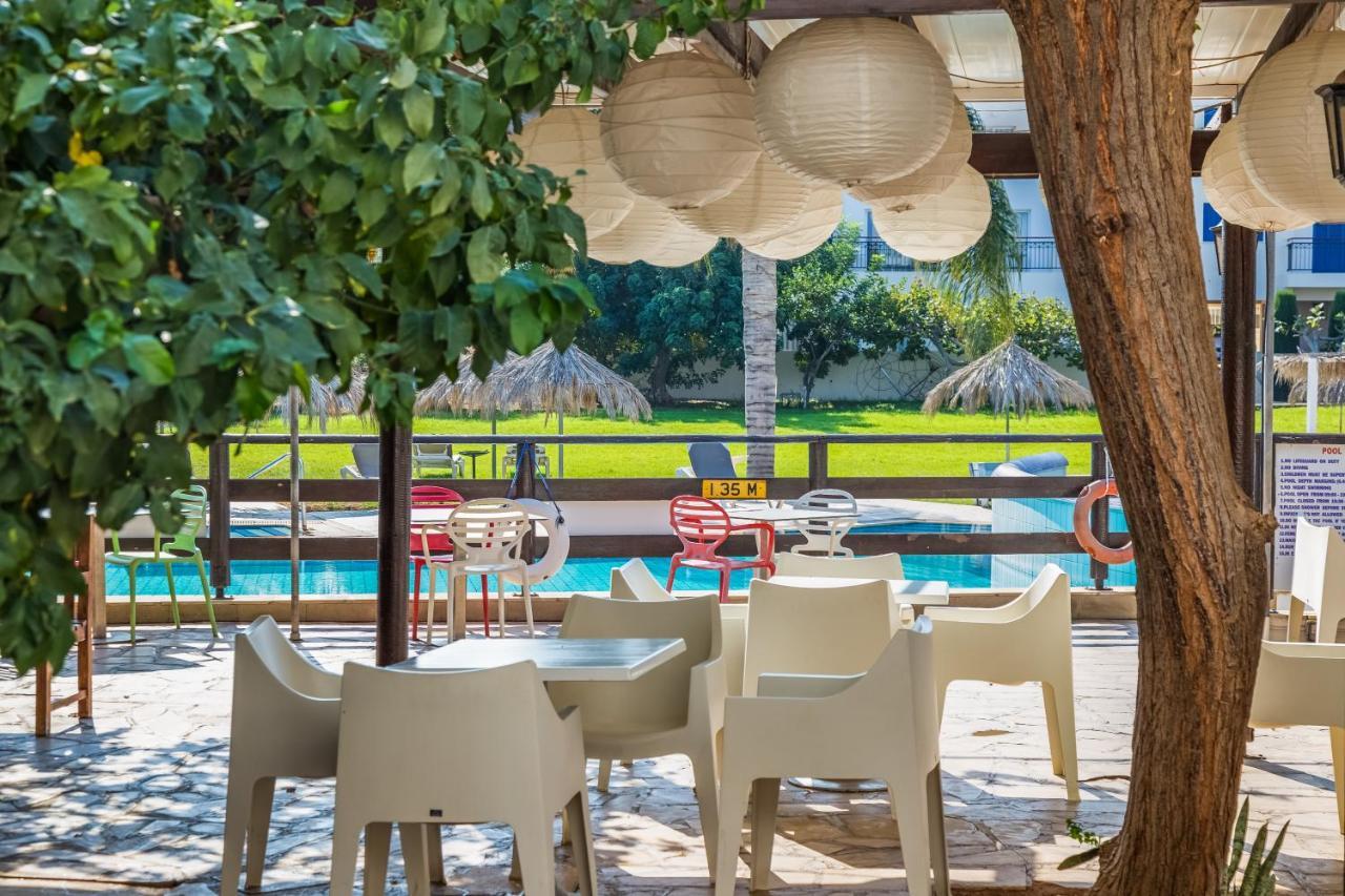 Hotel de apartamente Captain Karas Holidays
